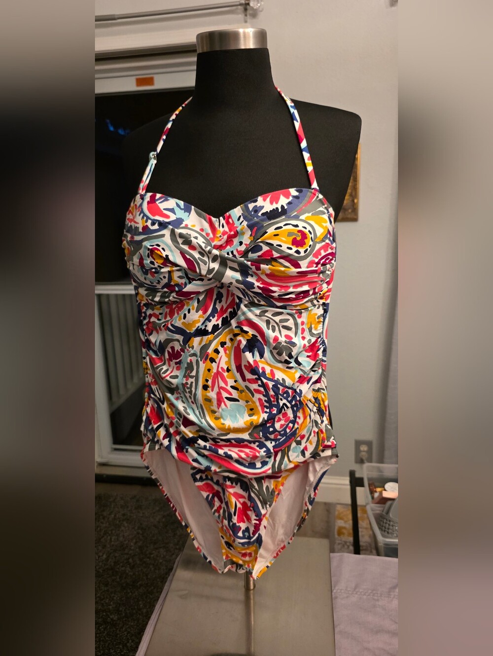 Anne Cole Twist Front Shirred One Piece Swimsuit Paisley Print Size 8